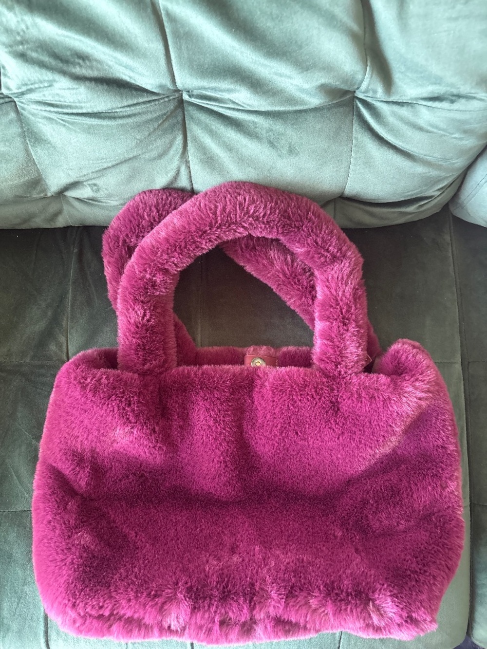 Large fuzzy shoulder bag